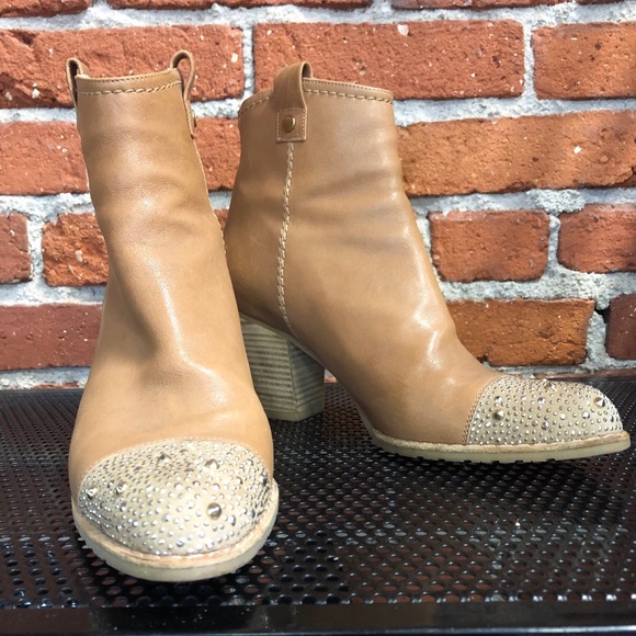 Stuart Weitzman Shoes - Stuart Weitzman Tan Studded Booties